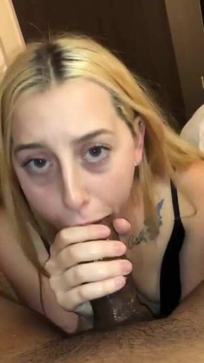 She loves sucking bbc
