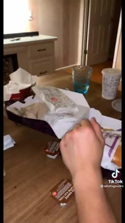 It’s like a fever dream 😴