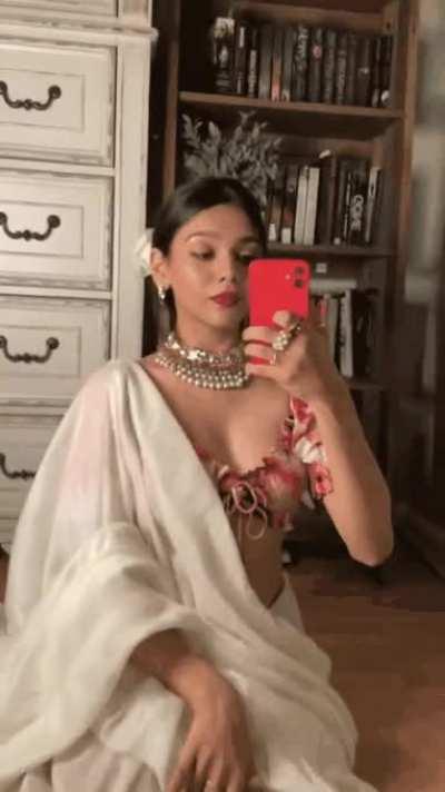 Desi women : Successfully colonized by Persian, Portuguese, French, Espana, Moghul and the British Men. Their thirst for white cock is unreal.