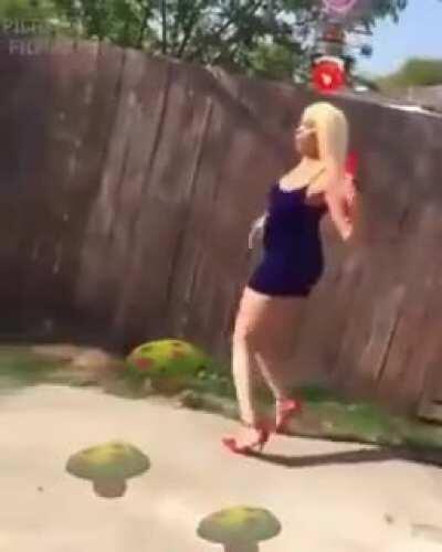 Me playing until I get tokens enough for kda kaisa's prestige