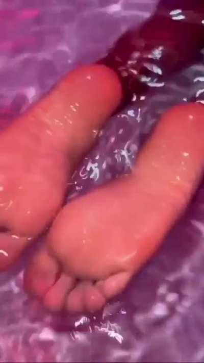 My soles want your cum on them