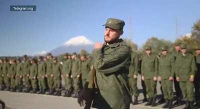 Ru pov: in Petropavlovsk-Kamchatsky, weapons were distributed to the partially mobilised serrvicemen of the Russian Federation