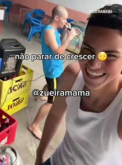 Vai passar do Joee.... 🏃‍➡️