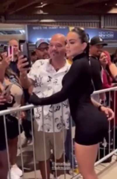 Que envidia de esa mano🤤😮‍💨😍