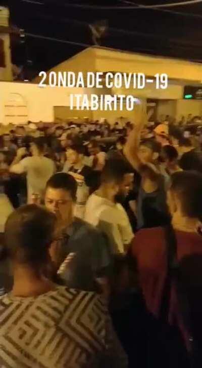 Minha cidade ta como