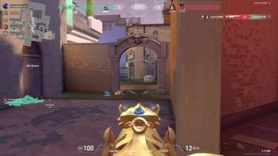 Me: I should stop moving and shooting. Also me: