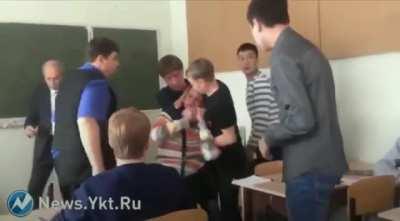 Wearing earphones in class until teacher removes it + initiating a brawl against teacher = 🤦‍♂️