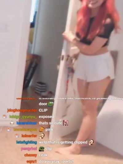 Gotta love Jaime and her tiny shorts 😌