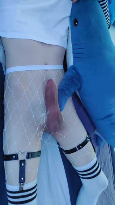 Me when ich an hotte guys denke :3