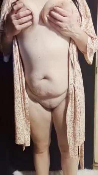 just a casual hotwife titty drop