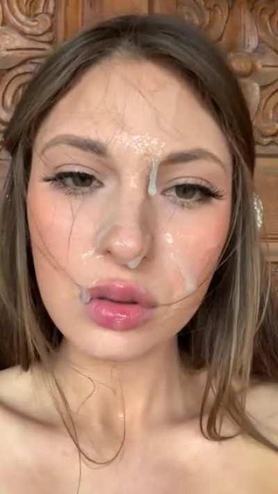 I took a short clip after sucking cock in my front yard ;)