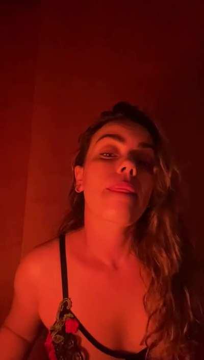 I'm sure I'll be ignored but hey! I've arrived