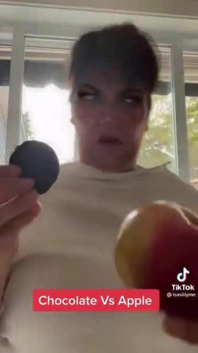 apple vs chocolate