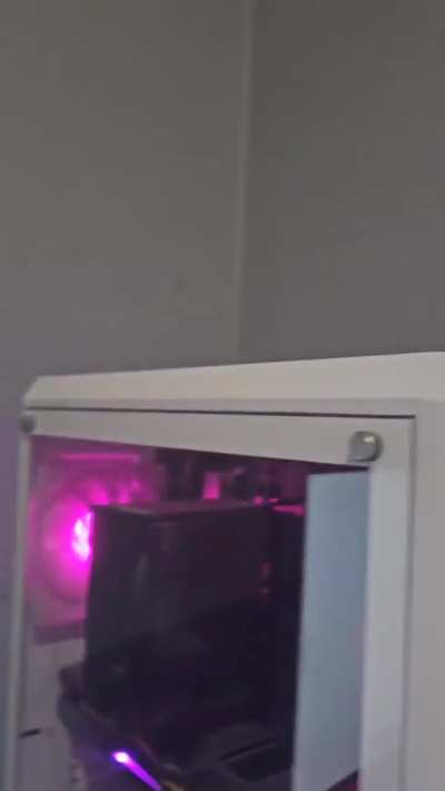 he's following me...