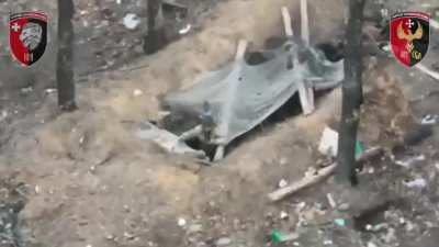 A single Russian soldier tried to rush a Ukrainian trench.
