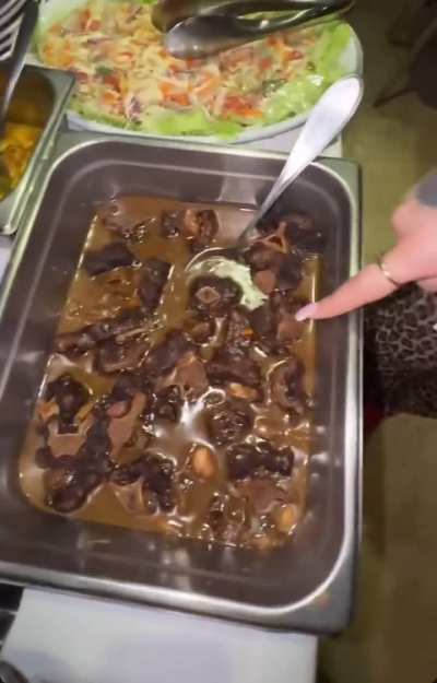 Latto out in Jamaica showing off the good eats Iykyk 🇯🇲😍🤩😋🤤