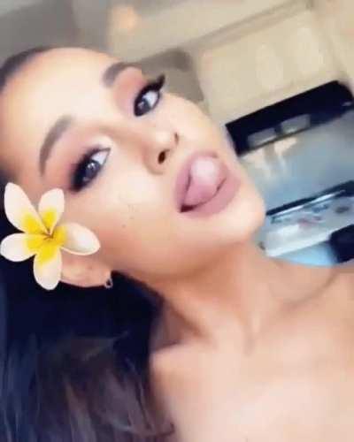 Ariana's tongue is so perfect