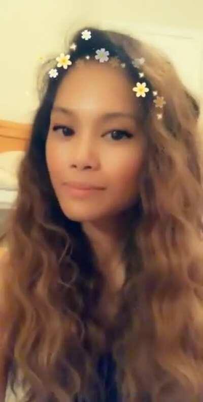 How are you guys doing during this quarantine? 😷 25F