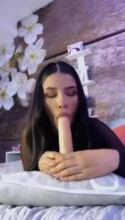 That Feeling When It's Waaay Back In My Throat 🤤[OC]