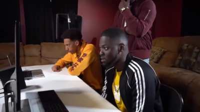 Tu bhagwan ka beta toh thokenge khil pe khil