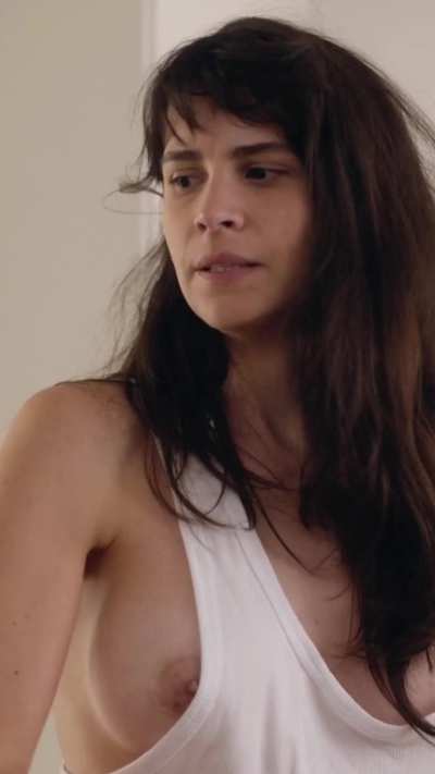 Micaela Riera - El encargado (2022) [S01E01]