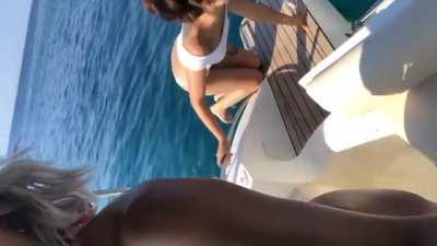 Red Bikini(Croatia 2018)