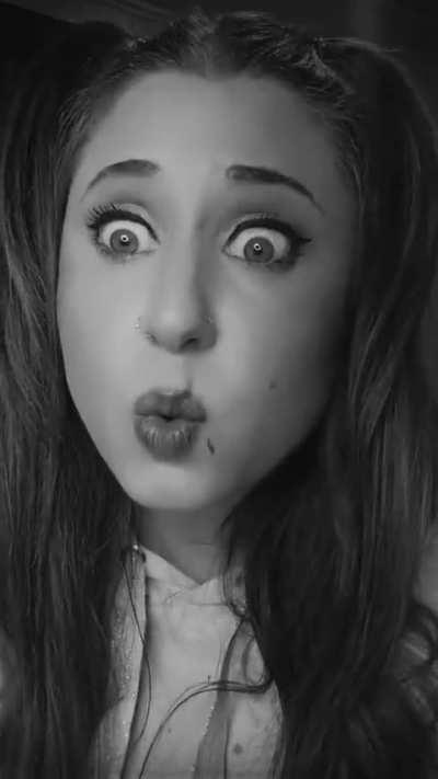 Haha face moving funny to music