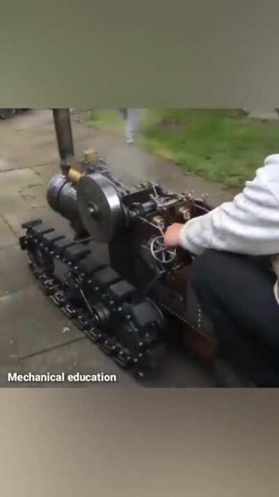 Паровой двигатель своими руками.