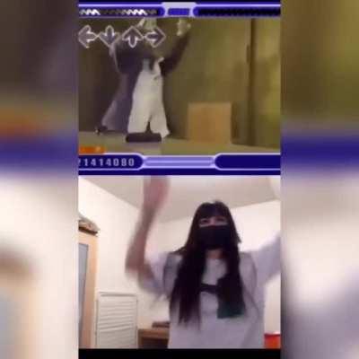 Aga şu kızı bulabilicek var mı ?