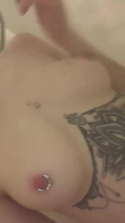 Does my 24 inch waist make my tits look big?