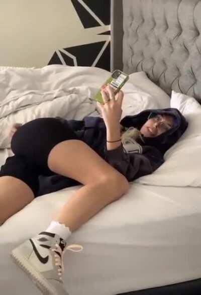 Corinna’s Fat ass - David’s IG story