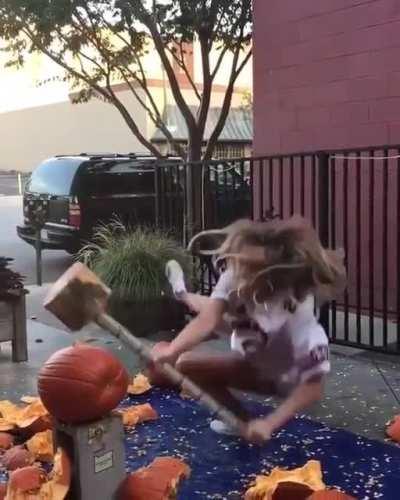 HMC while I smash this pumpkin.
