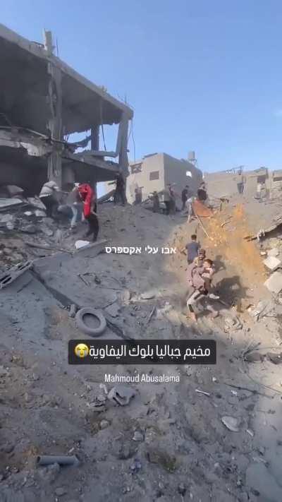 BREAKING: Massive Israeli strike targeted Jabalia REFUGEE CAMP in the north of the Gaza Strip where locals claim that HUNDREDS were killed.