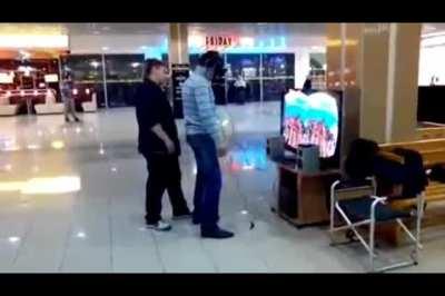 Man dies during VR Roller Coaster