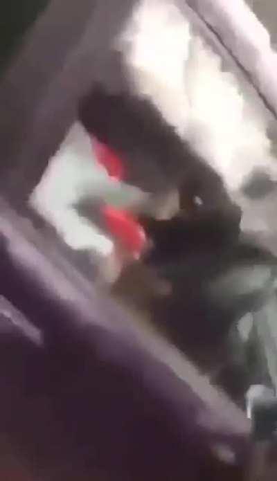 Someone granny in LA caught lacking 😂