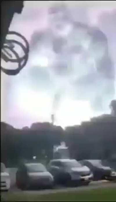 Today morning there was a storm in my city. This is just a sign 🦍🦍🦍