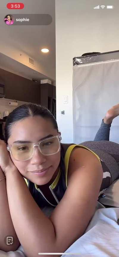 Cute latina soles IG: heyitssoph01