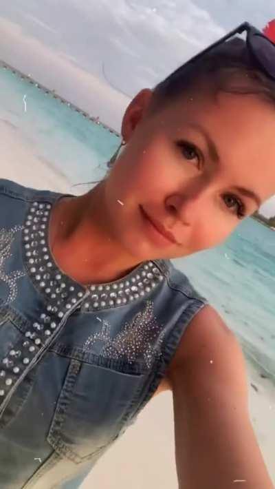 Selfies are good, but sometimes hands free is needed. I also want to share my body oc