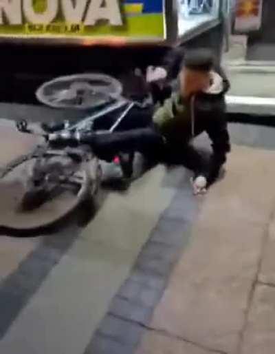 Hold my beer while I Naruto on my bike.