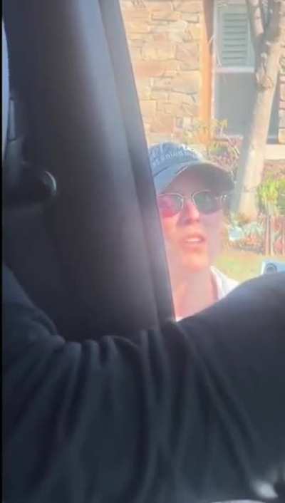 Woman confronts neighborhood Karen who used racial slurs on her mother