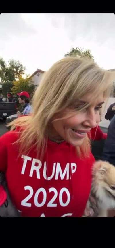 Covid denying Karen goes on homophobic rant (Echo Park, CA 11/29/20)