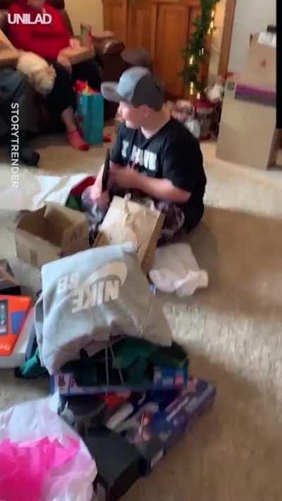 The heartwarming moment a child was adopted by the family who took care of him for Christmas
