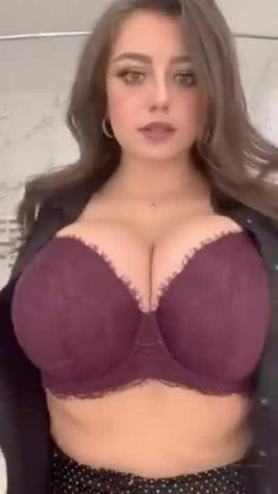 it got bigger, Bigger and BIGGER