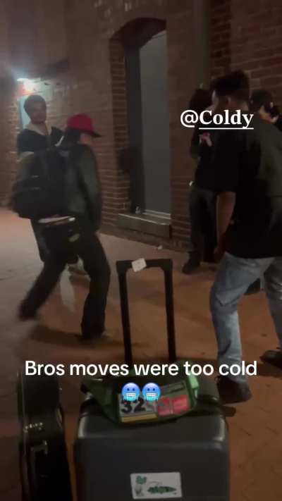 Balled up wit coldy❤️