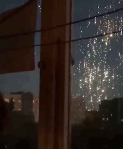 Donetsk Oblast region earlier. Thermite, reports say civilians were caugh up under it.