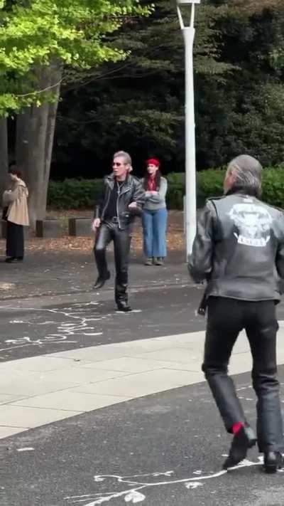 Lots of main characters