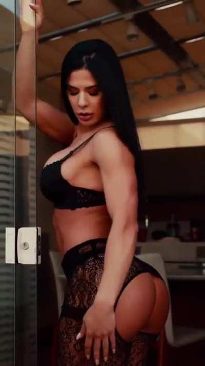 Eva Andressa 