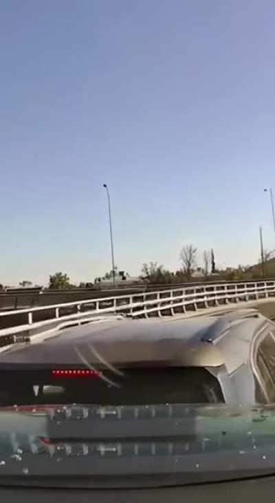 This is how this guy escaped an attempted robbery