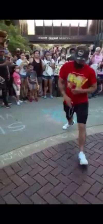 Full Cops vs Protestors Breakdance Battle