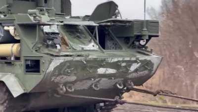 You Can't Stop Ukrainian Farmers from Stealing Russian Weapons